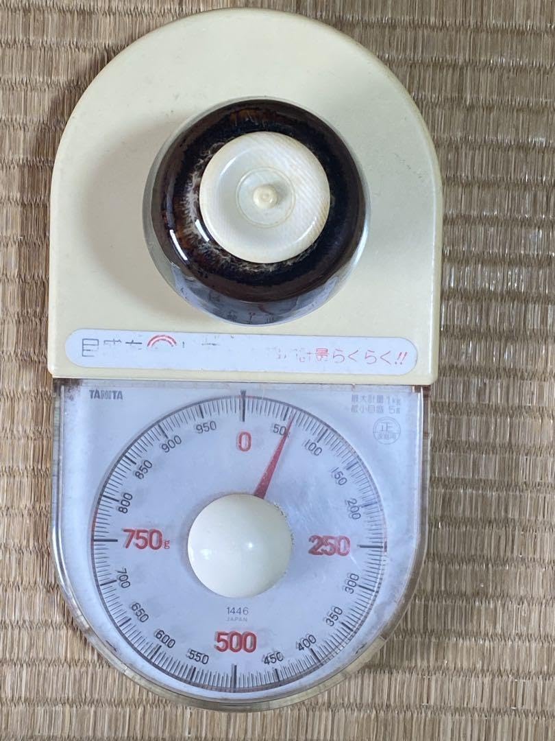 ♦茶道具 肩付き茶入 ？蓋付き 正絹 仕覆付き 綺麗な美品 骨董品 Amazon.co.jp: 茶道具 肩付き茶入 ？蓋付き 正絹 仕覆付き 綺麗